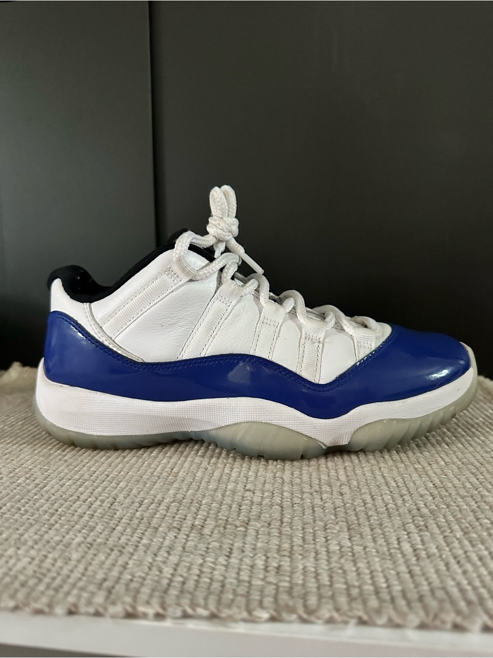 Jordan Retro 11 Low White Royal Blue